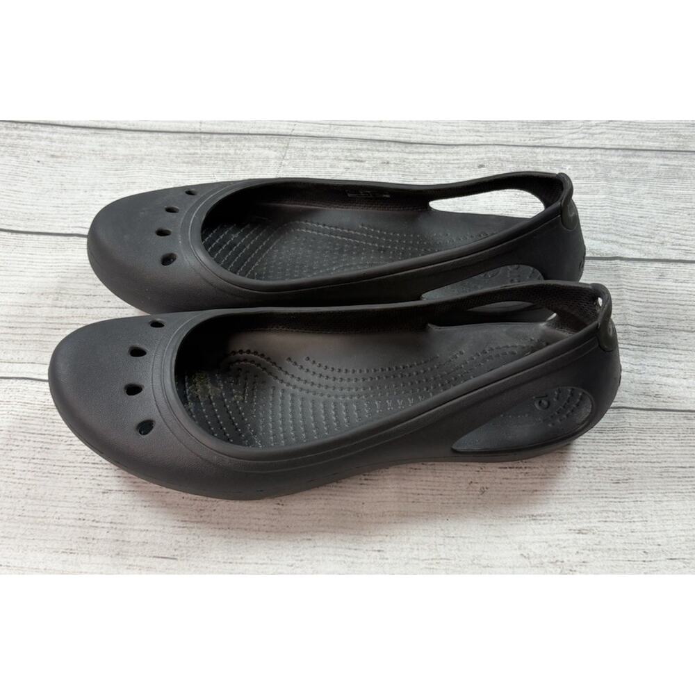 Crocs Women’s Kadee Comfort Flats Slip On Cutouts Black Size 11 - Picture 2 of 3